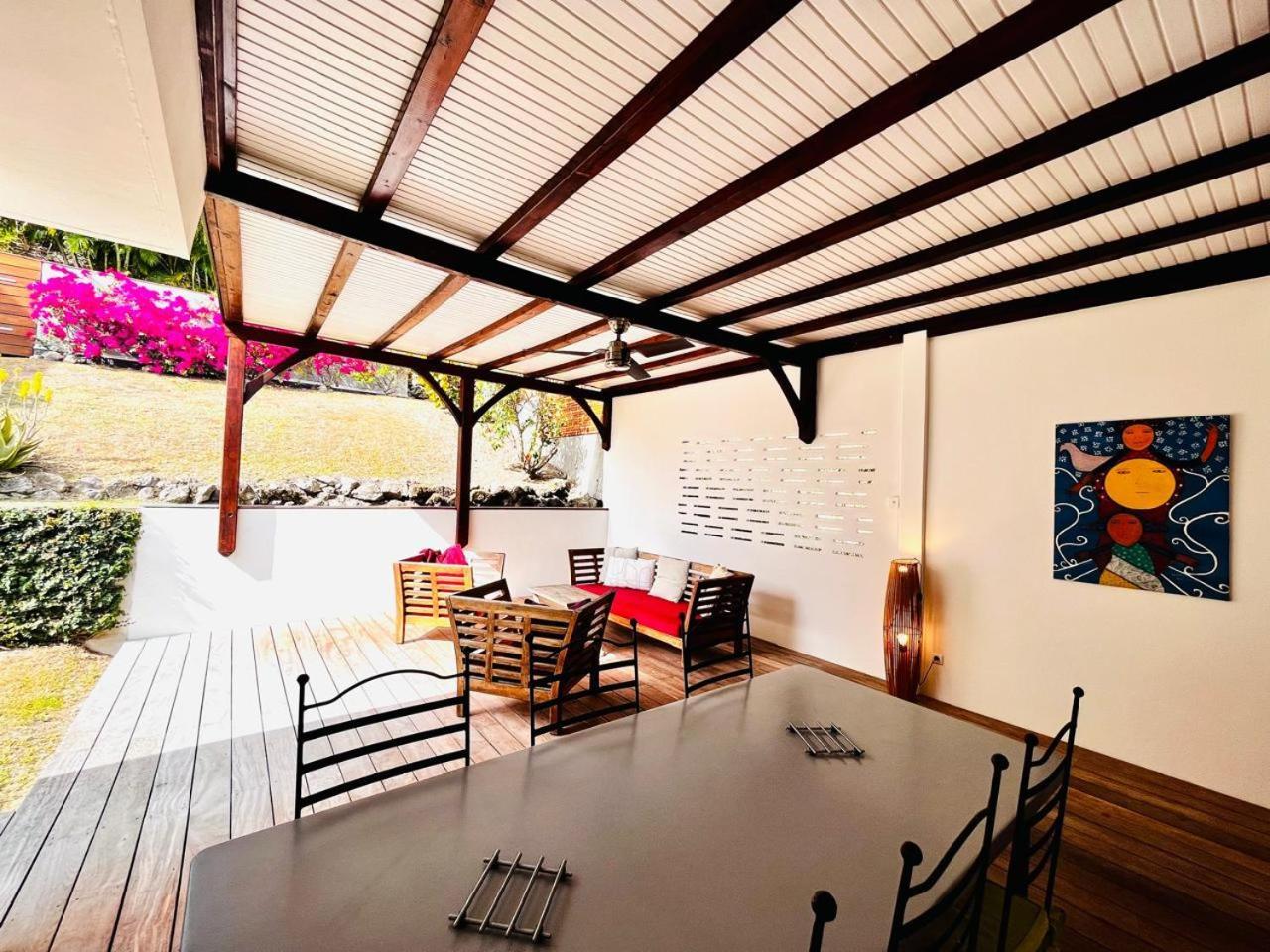 Maison avec piscine à 100 mètres de la plage Le Diamant Extérieur photo