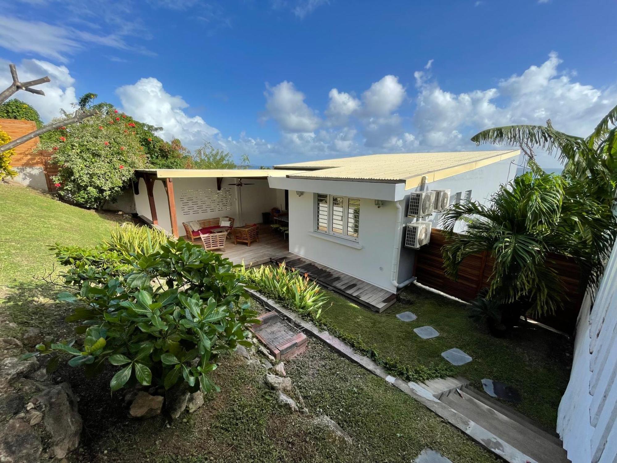 Maison avec piscine à 100 mètres de la plage Le Diamant Extérieur photo